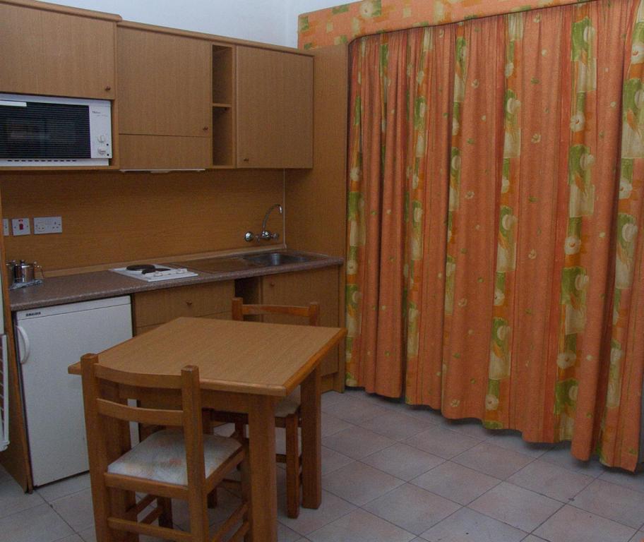 Empire Studio Apartments St. Julian's Zewnętrze zdjęcie